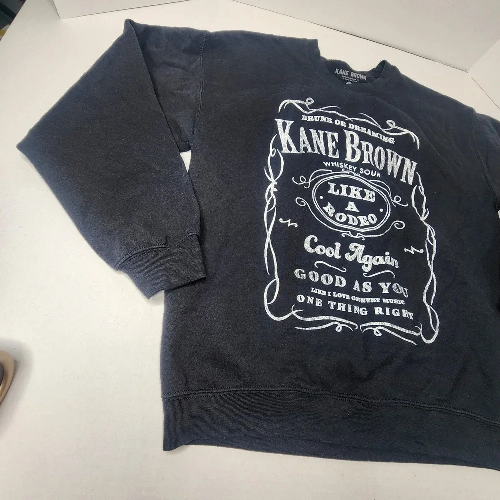 Goodie Two Sleeves Drunk Or Dreaming Kane Brown Crew Neck Sweatshirt Large Women